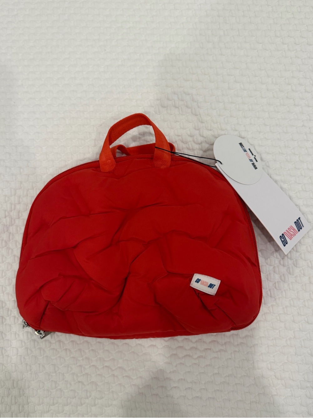 Go Dash Dot Red Toiletry Case